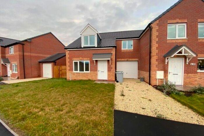 3 Bedroom Property To Rent In Headstock Close, Newark, NG22