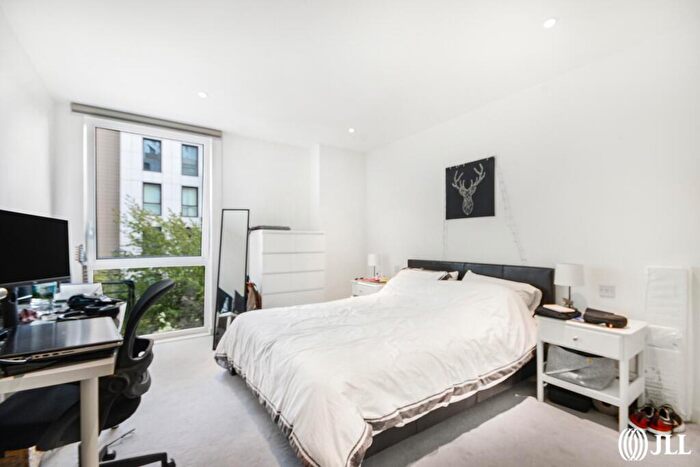 1 Bedroom Apartment To Rent In Woodberry Grove London, N4