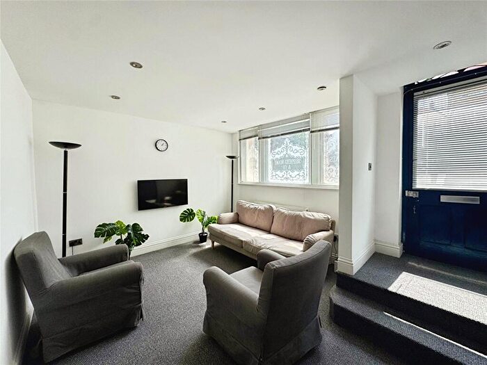 4 Bedroom Terraced House For Sale In West Street, Faversham, Kent, ME13