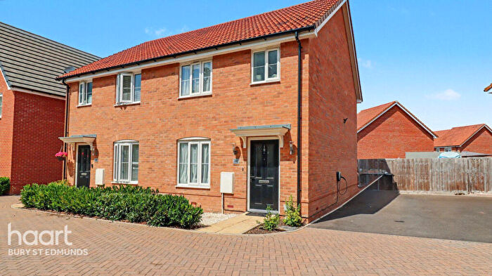 3 Bedroom Semi Detached House For Sale In Jarmain Road, Stowmarket, IP14