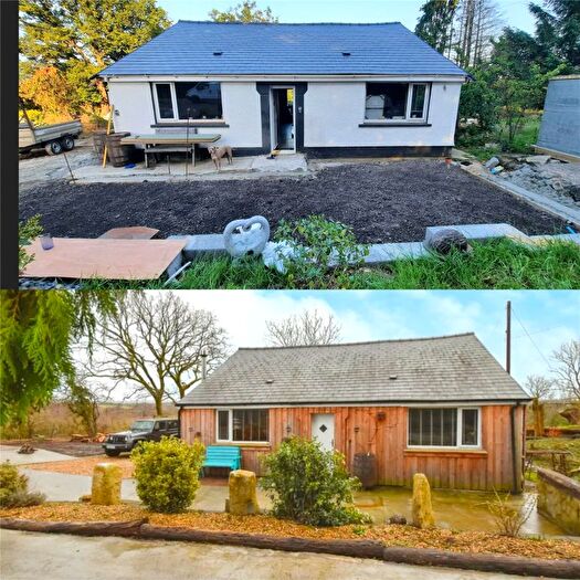 2 Bedroom Bungalow For Sale In Pontardulais Road, Cwmgwili, Carmarthenshire, SA14