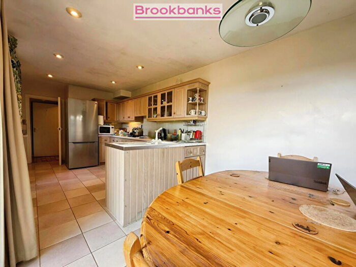 4 Bedroom Semi-Detached House For Sale In Hazel End, Swanley, Kent, BR8