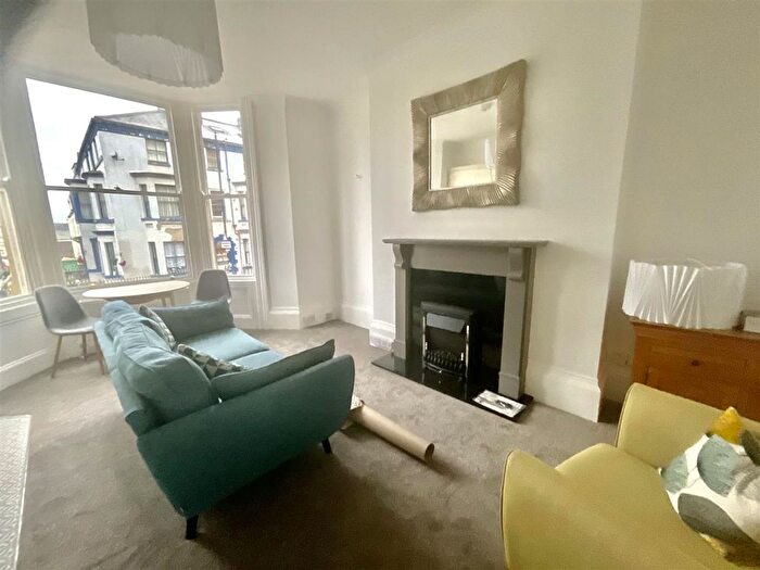 1 Bedroom Flat To Rent In Albemarle Crescent, Scarborough, YO11