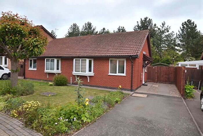 2 Bedroom Semi-Detached Bungalow For Sale In Barnard Way, Mountsorrel, LE12