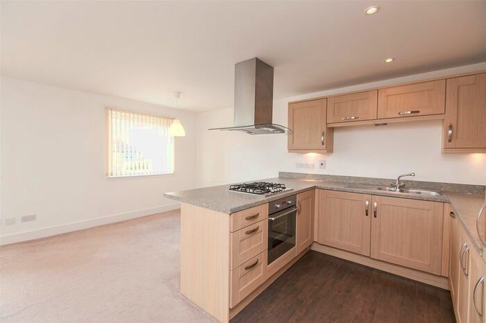 2 Bedroom Flat To Rent In Pinkhill Park, Edinburgh, EH12