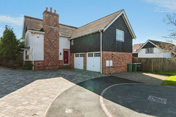 4 Bedroom Detached House For Sale In Ingol Lane, Hambleton, Poulton-Le-Fylde, Lancashire, FY6