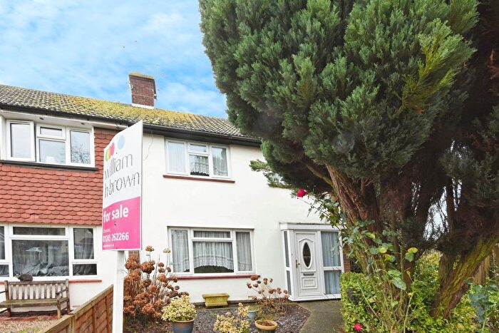 3 Bedroom End Of Terrace House For Sale In Hall Lane, Sandon, Chelmsford, CM2