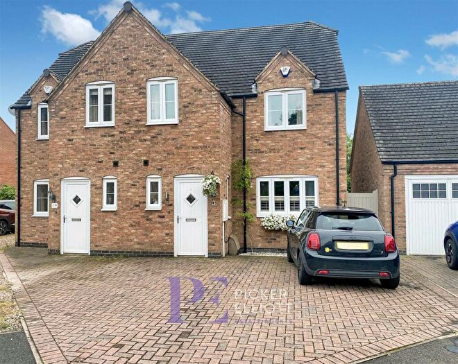 3 Bedroom Semi-Detached House To Rent In St. Marys Mews, Barwell, Leicester, LE9