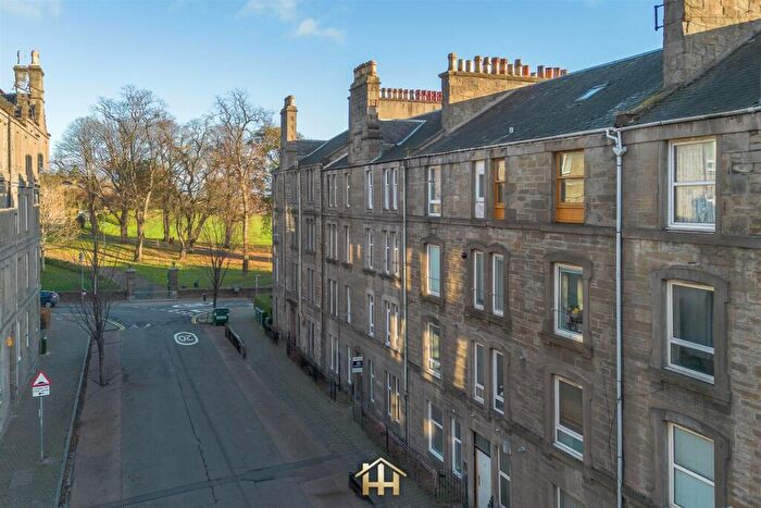 2 Bedroom Flat For Sale In Park Avenue, Dundee, DD4