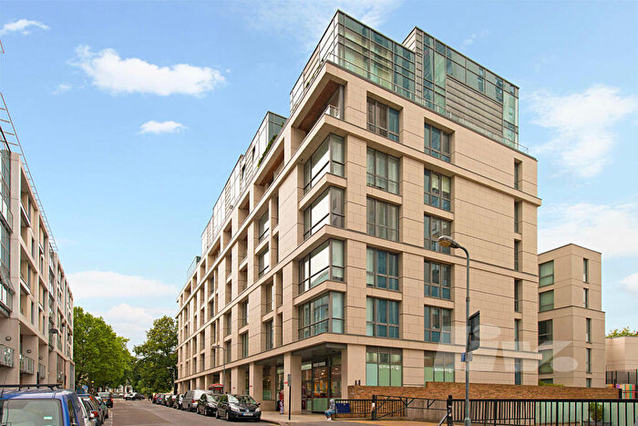 3 Bedroom Penthouse To Rent In Melrose Apartments, Winchester Road, Swiss Cottage, NW3