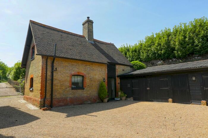 2 Bedroom Cottage For Sale In Rushett Lane, Norton, Faversham, ME13