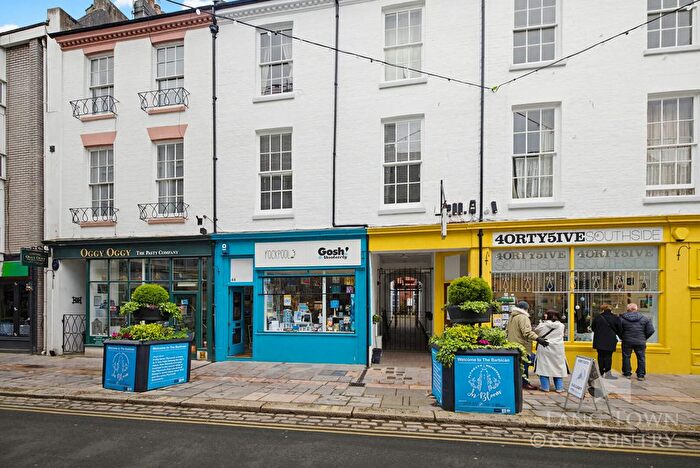 1 Bedroom Flat To Rent In Flat, Southside Street, Plymouth, PL1