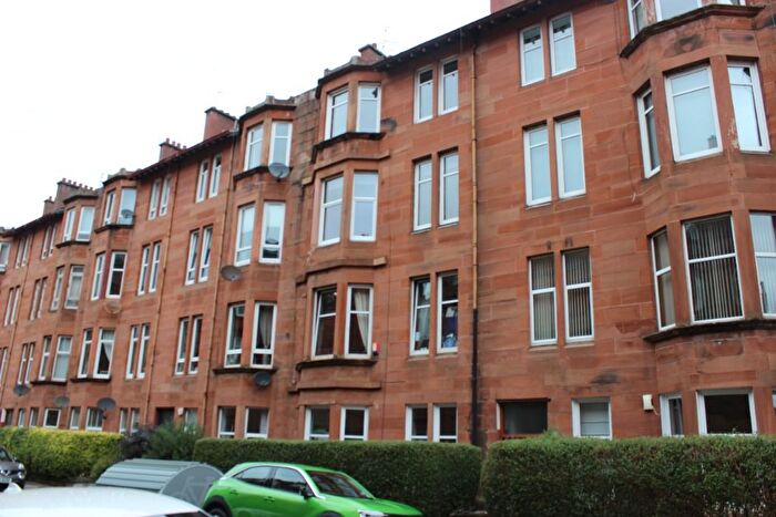 2 Bedroom Flat To Rent In Dundrennan Road, Battlefield, Glasgow, G42