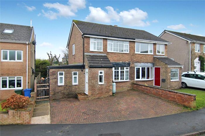 3 Bedroom Semi-Detached House For Sale In Bannister Walk, Cowling, BD22