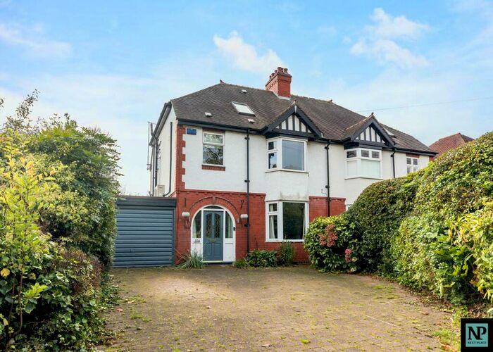 4 Bedroom Semi-Detached House To Rent In Gillway Lane, Tamworth, B79