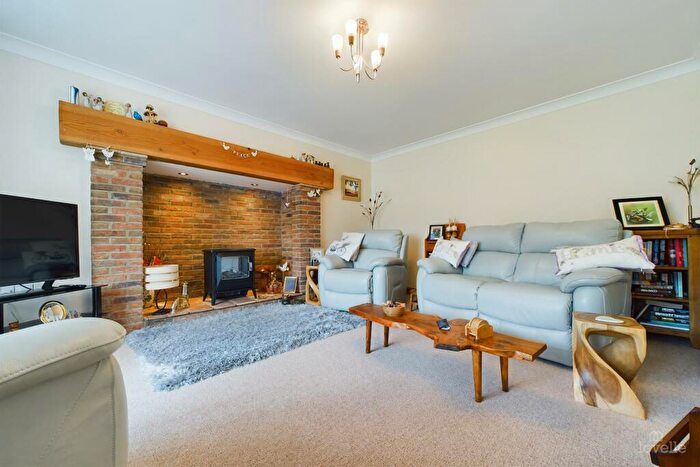 3 Bedroom Detached House For Sale In Worsley Paddock, Ulceby, North Lincolnshire, DN39