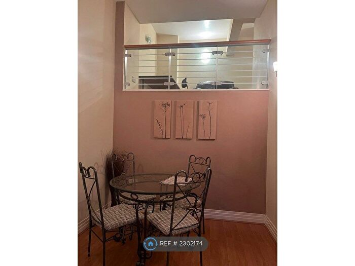 2 Bedroom Flat To Rent In Wills Building, Newcastle Upon Tyne, NE7