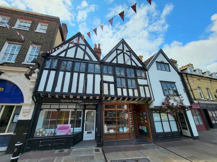 Land To Rent In Castle Hill, Rochester, ME1