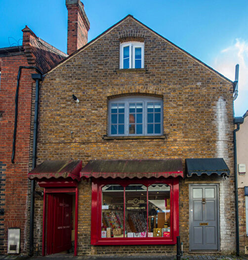 1 Bedroom Apartment To Rent In West Street, Ware, SG12