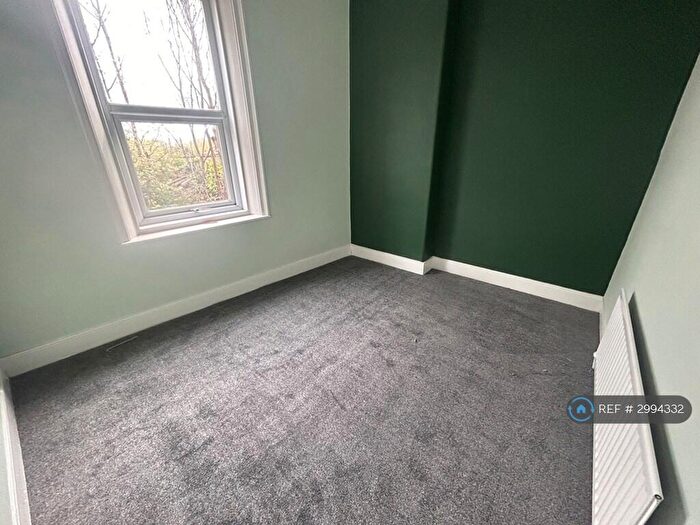 2 Bedroom Flat To Rent In Coach Road, Newcastle Upon Tyne, NE28