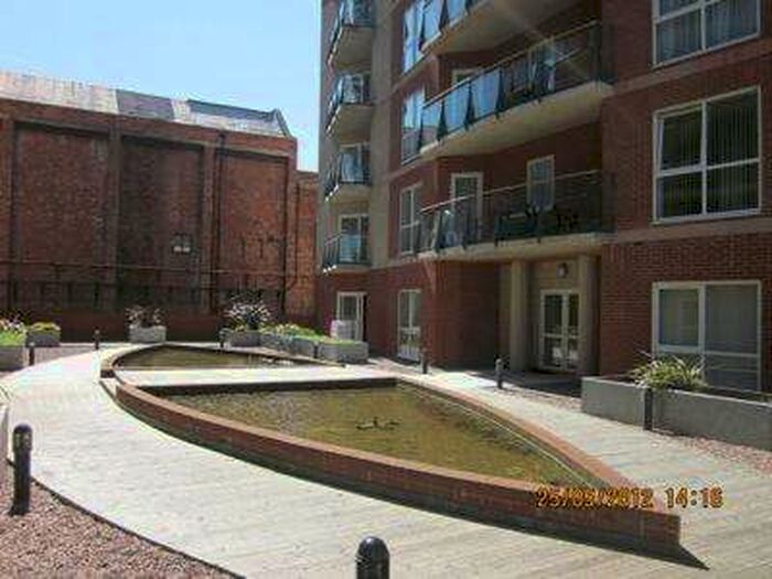 2 Bedroom Apartment To Rent In Lord St, Southport, PR9