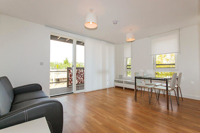 2 Bedroom Apartment To Rent In Blondin Way, London, Greater London, SE16