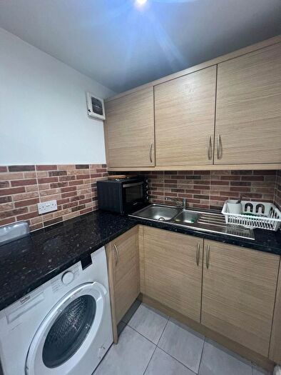 Studio To Rent In Becontree Avenue, Becontree, Dagenham, RM8