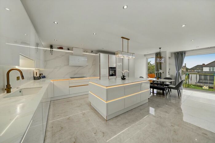 4 Bedroom Semi-Detached House To Rent In Dollis Hill Avenue, Dollis Hill, NW2