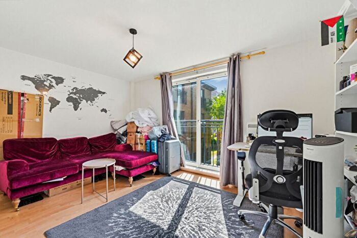 2 Bedroom Apartment To Rent In Wealden House, Capulet Square, London, E3