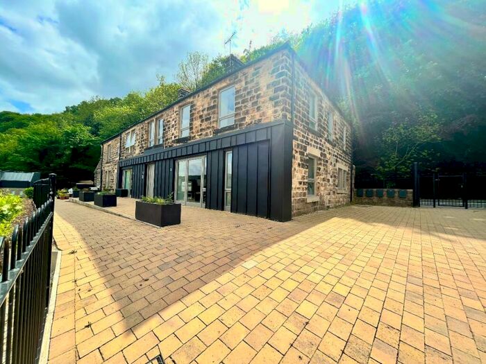 2 Bedroom Apartment To Rent In Mill Cottage Apartments, Old Mill Lane, Oughtibridge, S35