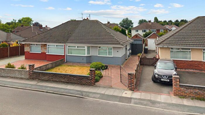 2 Bedroom Semi-Detached Bungalow For Sale In Dartmouth Avenue, Aintree Village, Liverpool, L10
