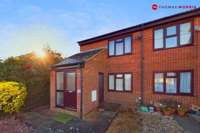 1 Bedroom Apartment To Rent In Stoneland Avenue, Biggleswade, Bedfordshire, SG18