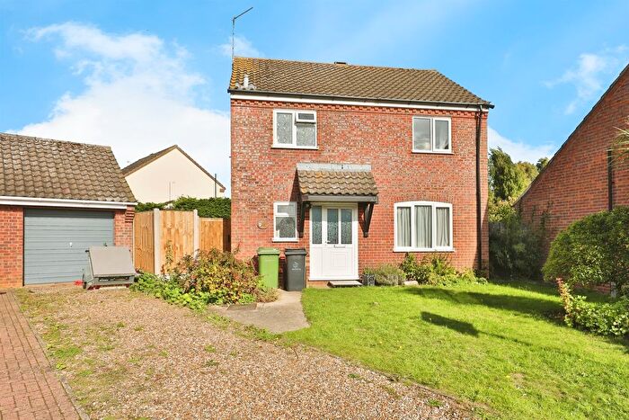 3 Bedroom Detached House For Sale In Buckenham Close, Swaffham, PE37