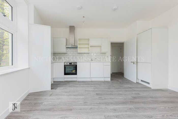 1 Bedroom Flat To Rent In Church Street, Enfield, EN2