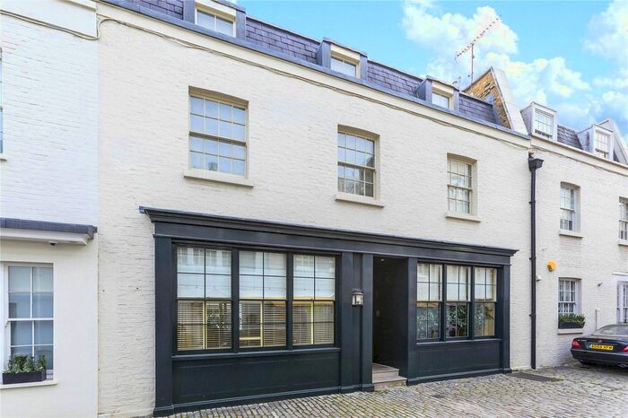 5 Bedroom Mews To Rent In Lyall Mews, Belgravia, London, SW1X
