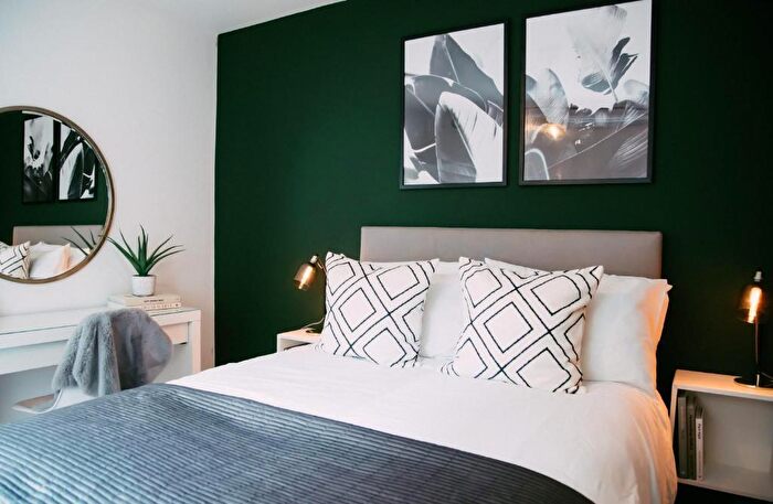 1 Bedroom Apartment To Rent In Hamilton Road, Oxford, OX2