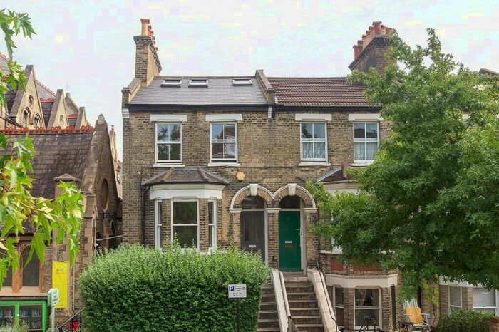 1 Bedroom Apartment To Rent In Copleston Road, London, SE15