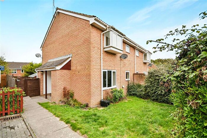 1 Bedroom Property To Rent In Boydell Close, Shaw, Swindon, SN5