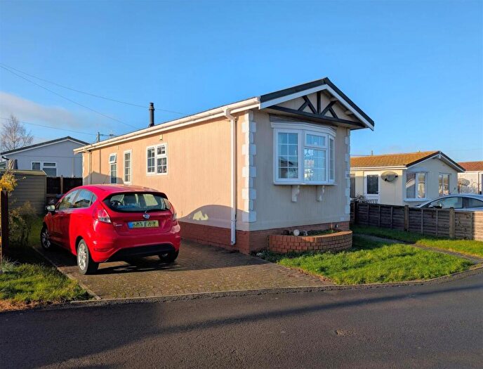 2 Bedroom Park Home For Sale In Staverton Park, Staverton, Cheltenham, GL51