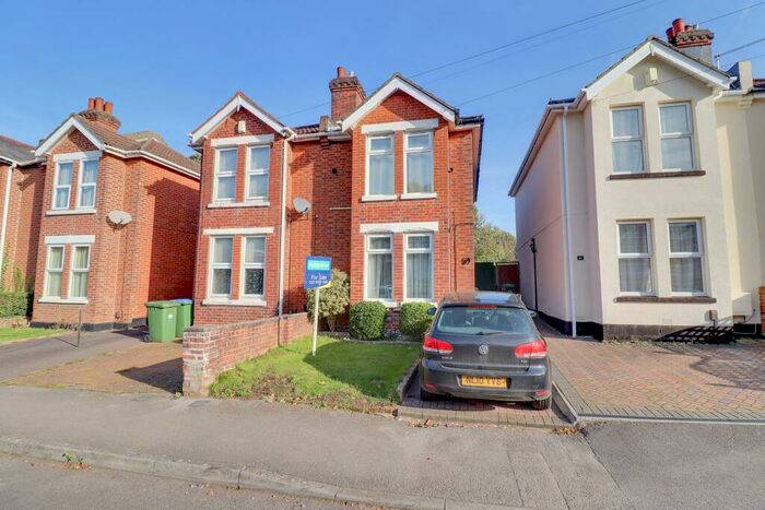 3 Bedroom Semi-Detached House To Rent In Portchester Road, Woolston, SO19