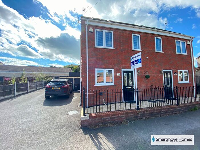 3 Bedroom Semi Detached House For Sale In Bridle Lane, Ripley, DE5