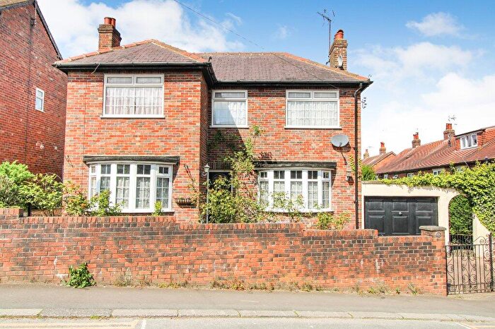 4 Bedroom Detached House For Sale In Park Crest, Knaresborough, North Yorkshire, HG5