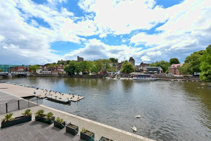 5 Bedroom Terraced House To Rent In Eton Thameside, Brocas Street, Eton, Windsor, SL4