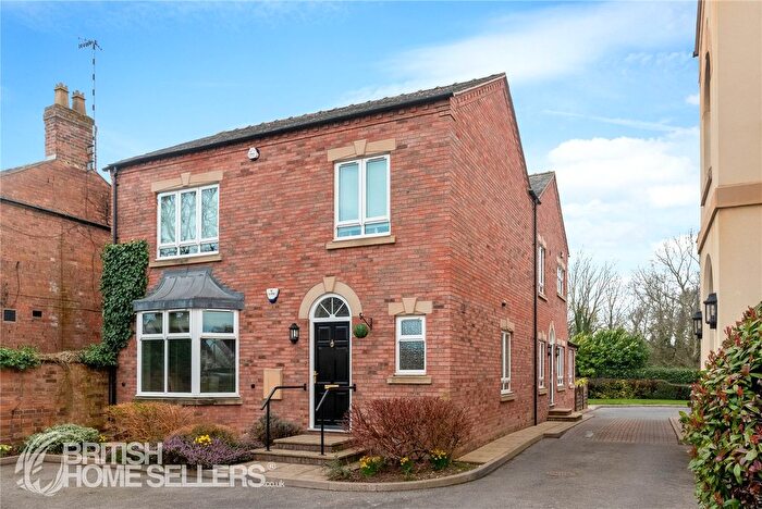 2 Bedroom Flat For Sale In Shipston Road, Stratford-Upon-Avon, Warwickshire, CV37