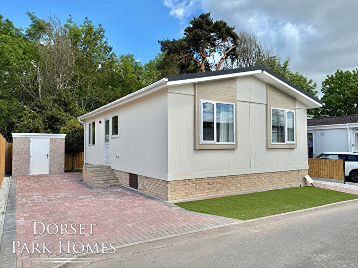 2 Bedroom Park Home For Sale In Stour Park, New Road, Bournemouth, Dorset, BH10