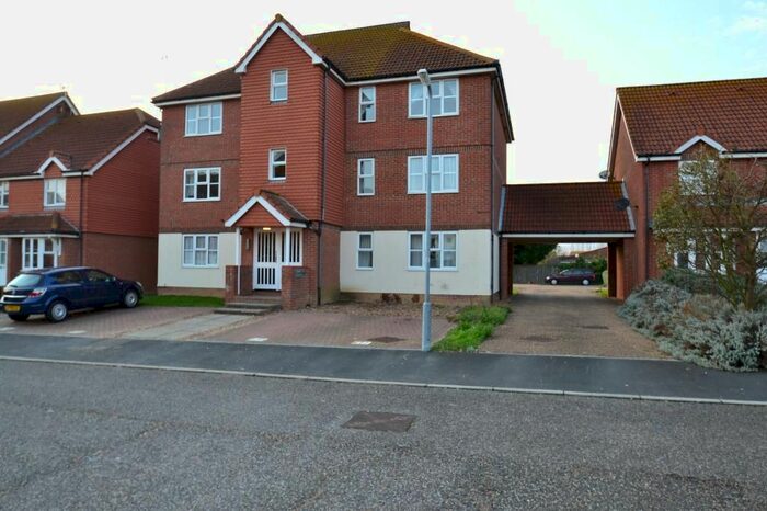 2 Bedroom Flat To Rent In Falmouth Close, Eastbourne, BN23