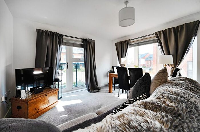 1 Bedroom Flat For Sale In Drovers Lane, West Broyle, PO19