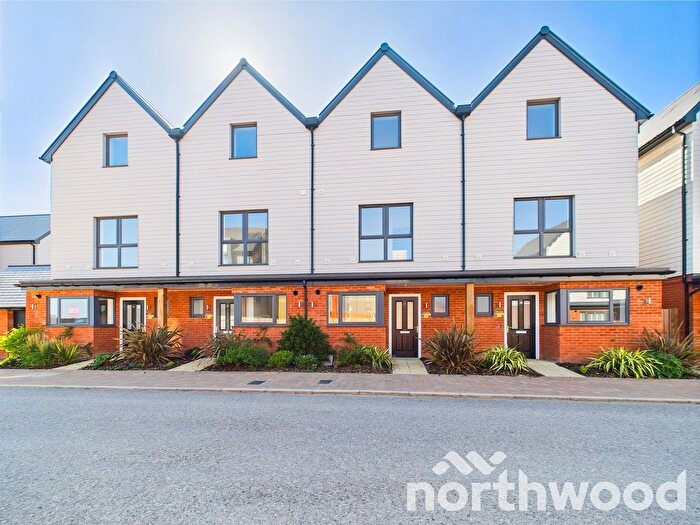 3 Bedroom Town House For Sale In The Marlowe, Chilmington Lakes, Ashford, TN23