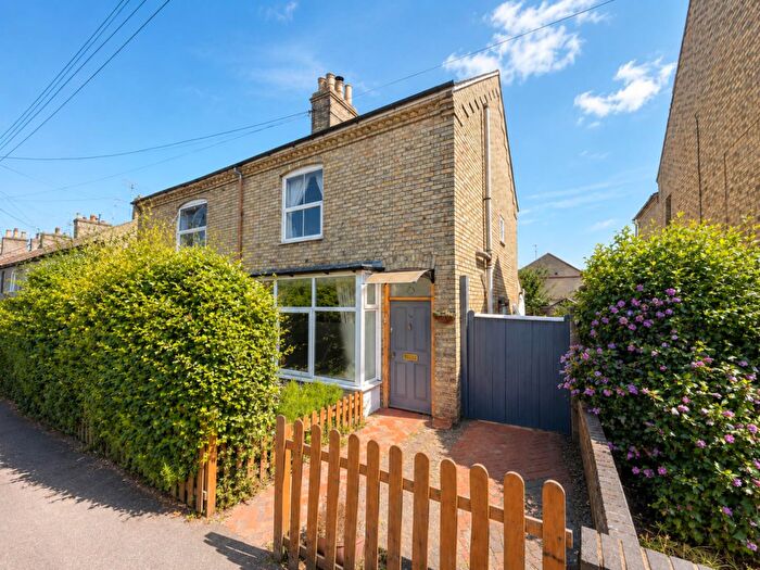3 Bedroom Semi-Detached House To Rent In Bury Road, Thetford, IP24