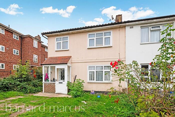 3 Bedroom Semi Detached House For Sale In Seddon Road, Morden, SM4